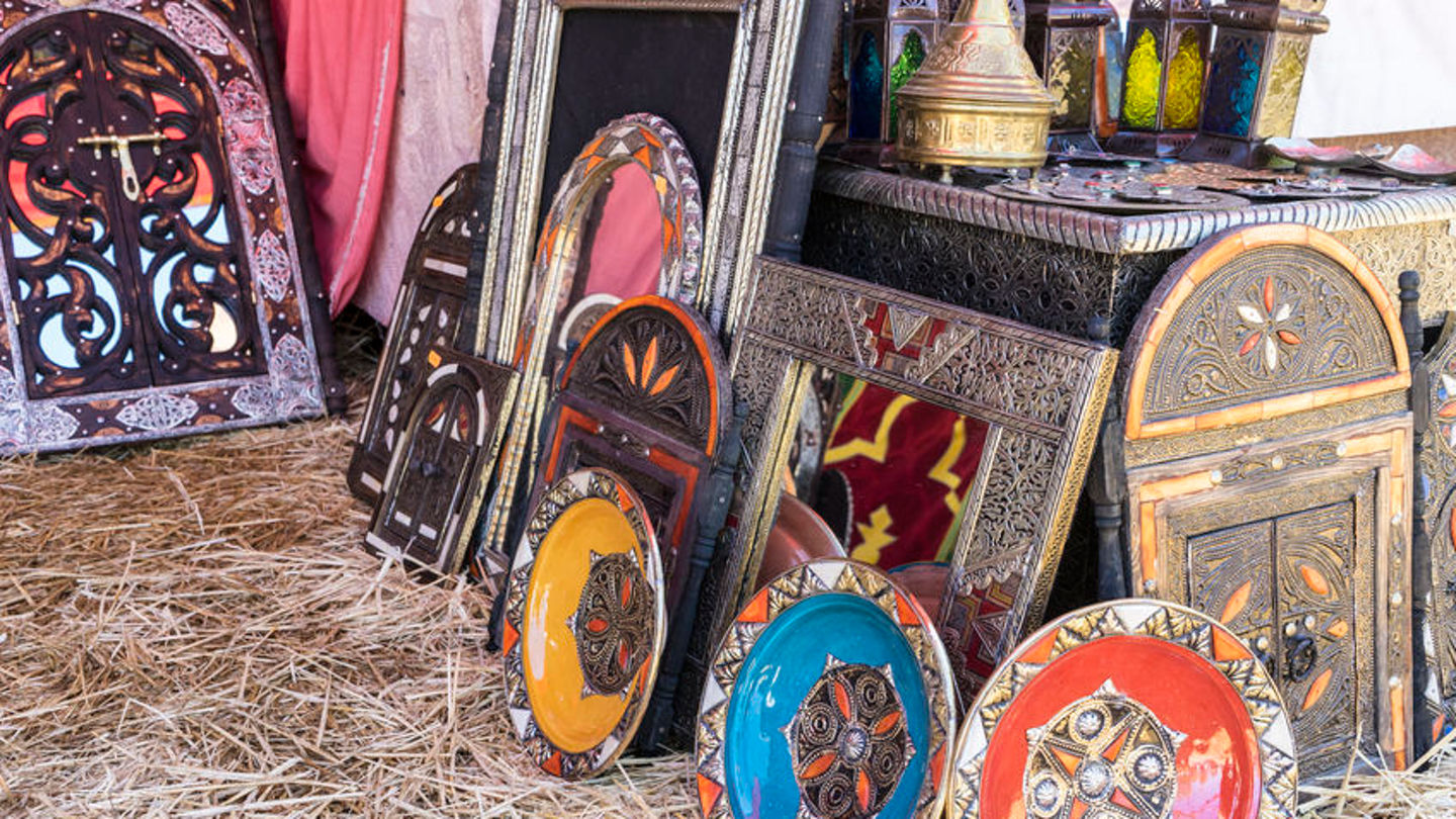 71596804 - arabic handicrafts, mirrors with hand-carved wooden frames with beautiful colored crystals