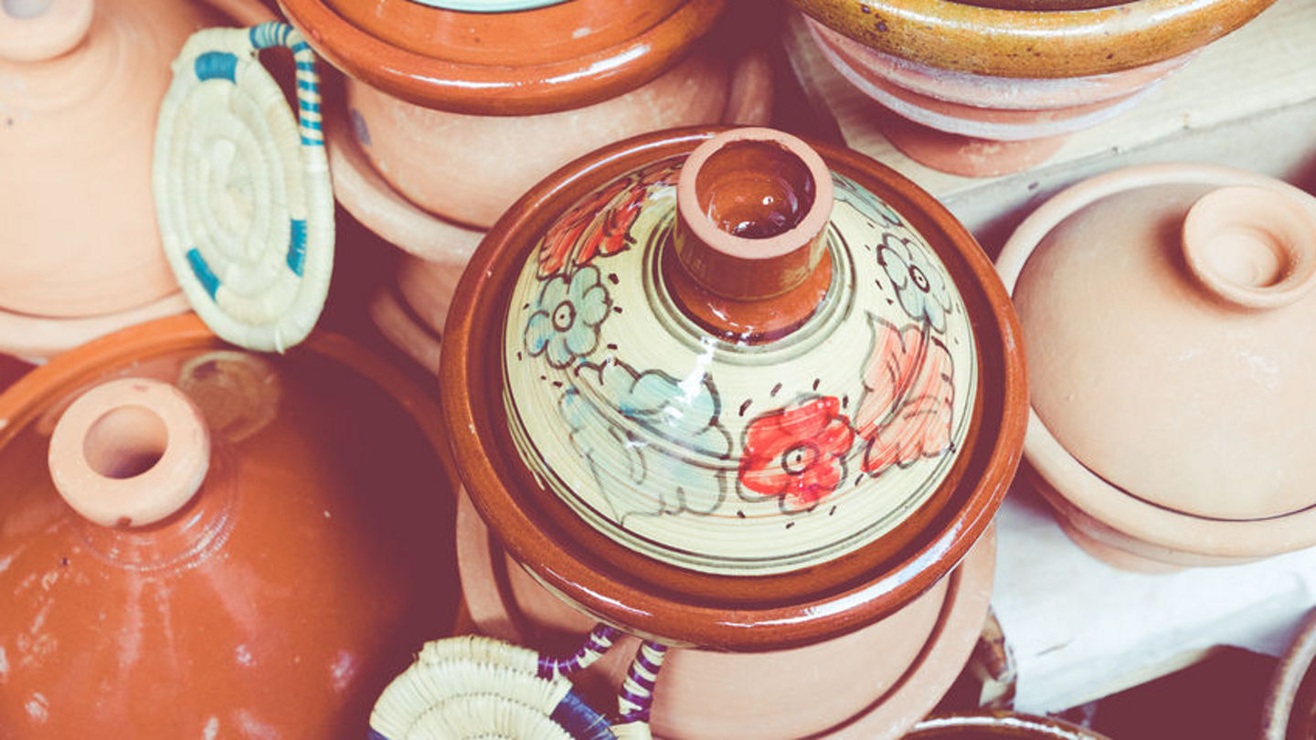 92531004 - tajines in the market, marrakesh,morocco