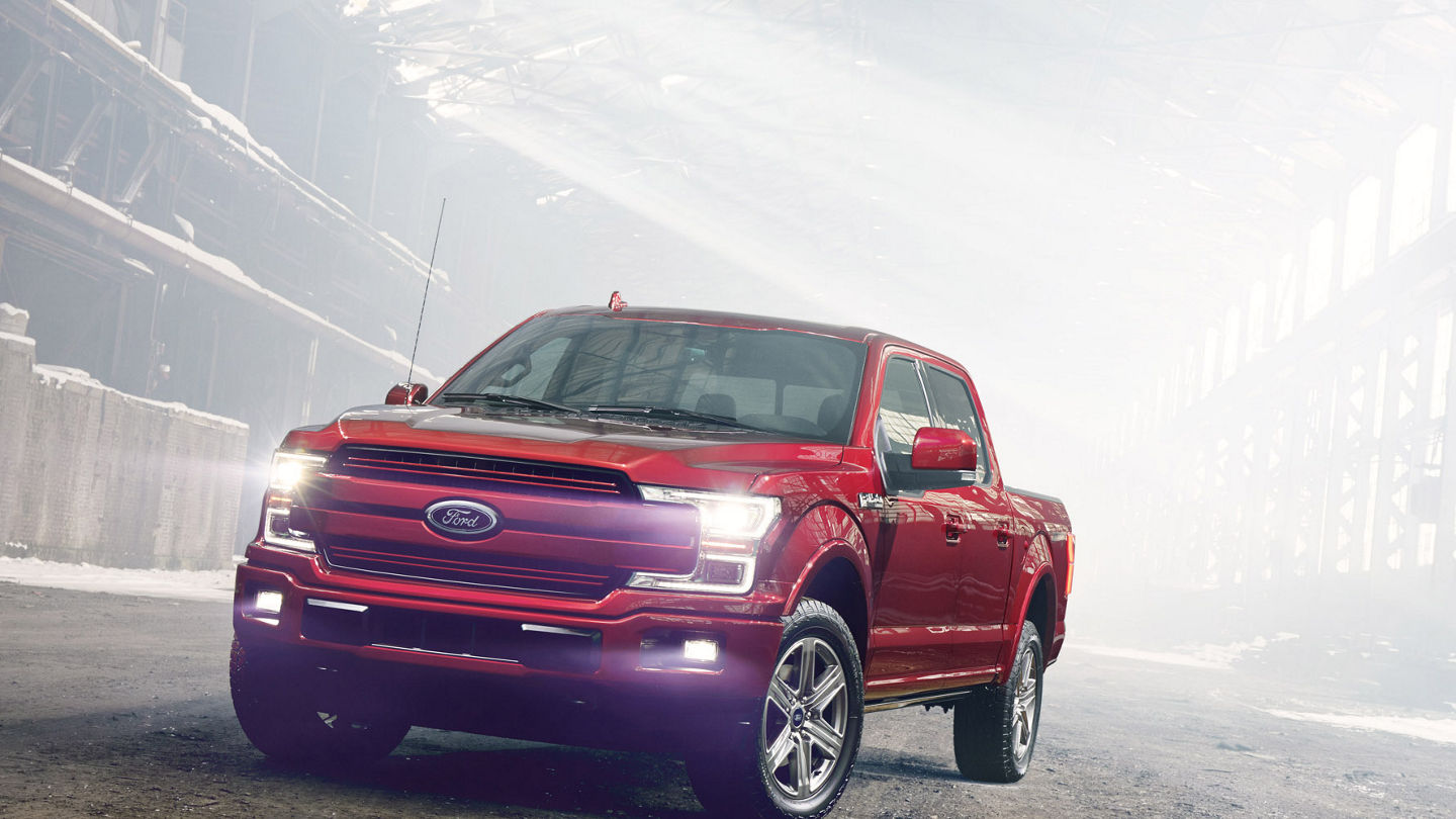 avis-ca-location-pickup-truck-ford-f150-2440x1000.jpg