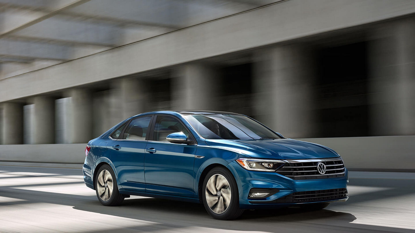 avis-car-guide-2019-volkswagen-jetta-2440x1000.jpg