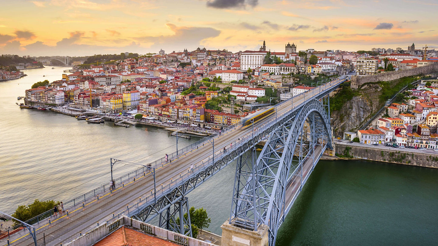 avis-intdeals-spain-OPORTO.jpg