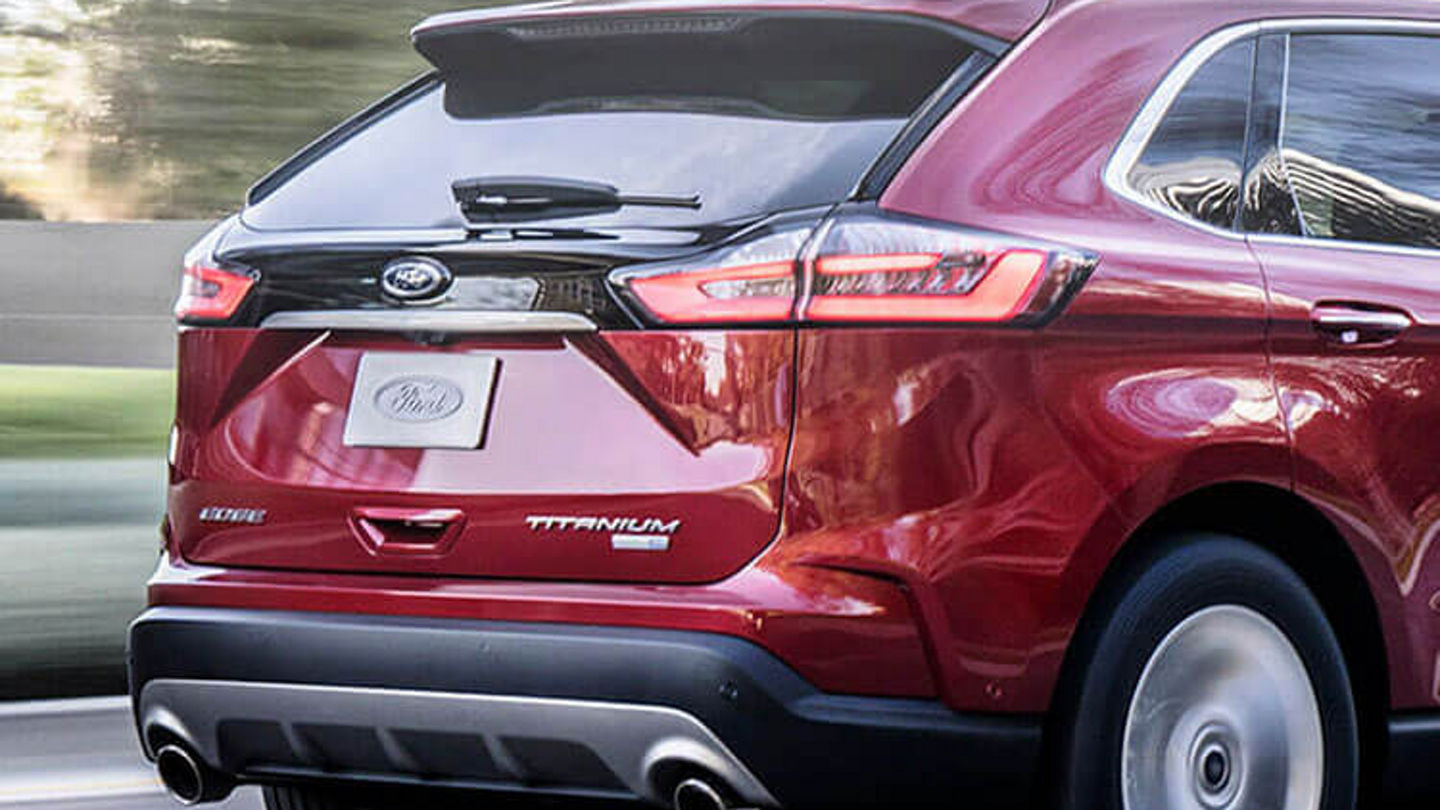 avis-location-standard-suv-ford-edge-titanium-750x750.jpg