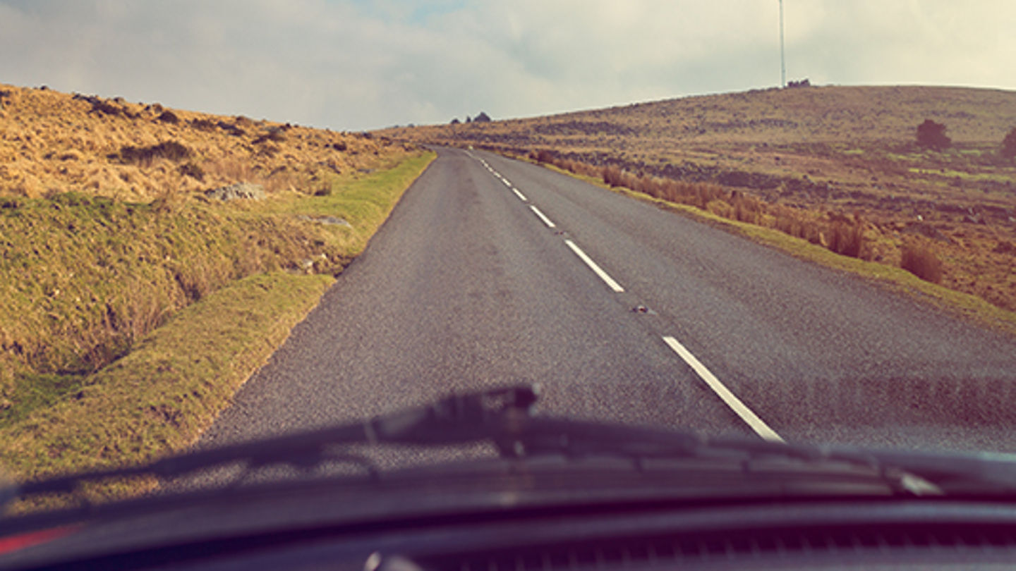 sunny-road-uk-533x618.jpg